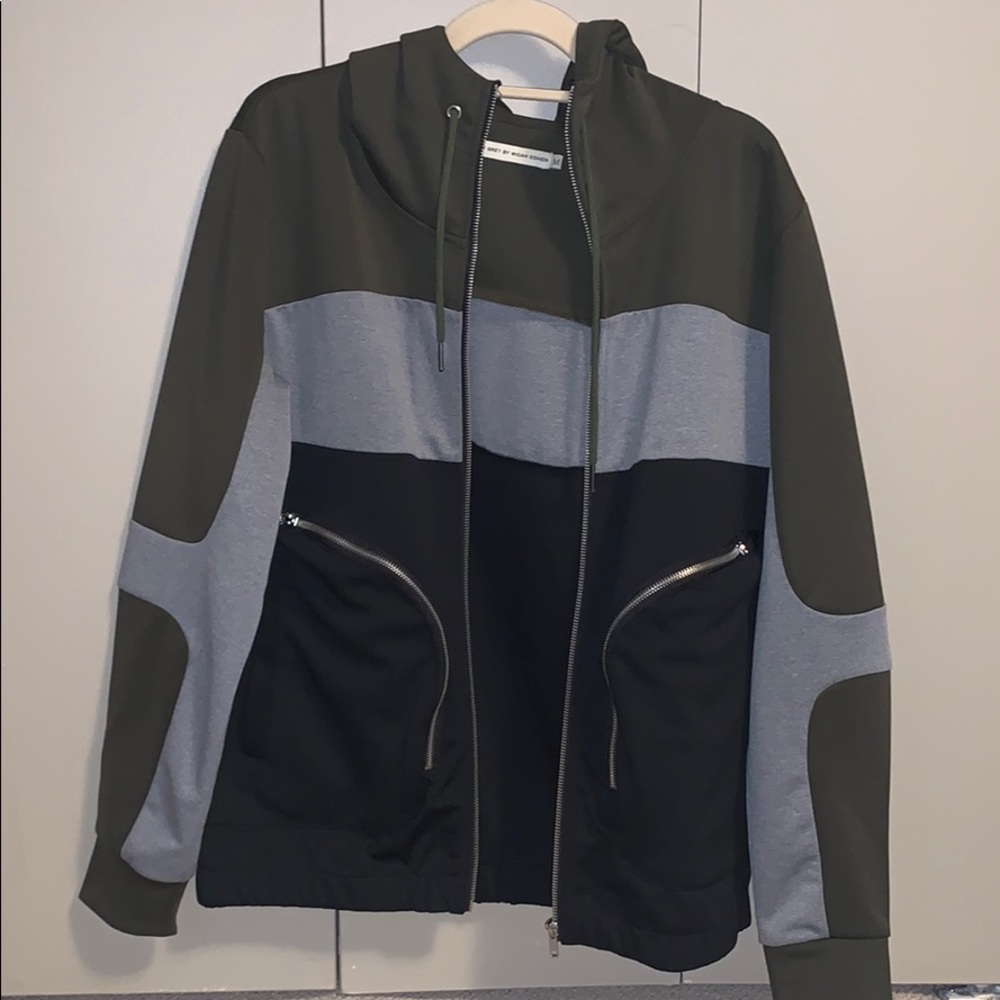 Men’s zip hoodie